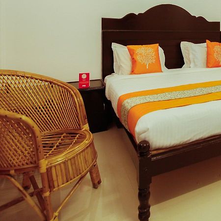 Oyo 4867 Royal Homes Alappuzha Eksteriør bilde